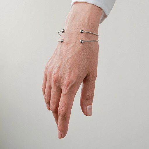 Жорсткий браслет 