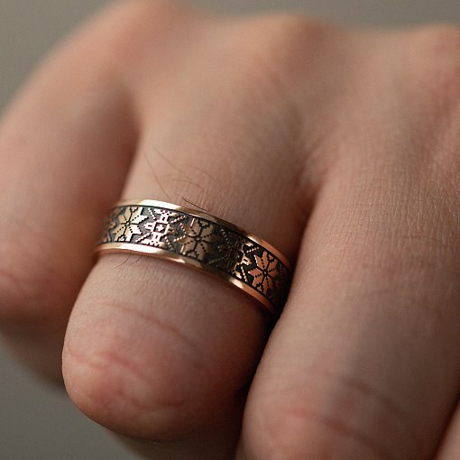 Золотое кольцо "Вышиванка" с чернением 28642400 4