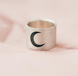 Серебряное кольцо с гравировкой "Луна" 112143лн №2