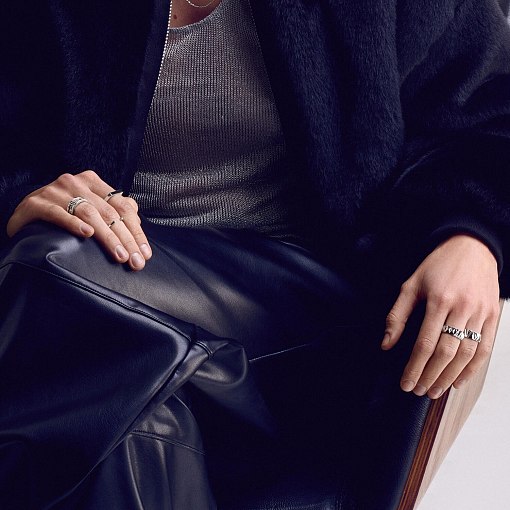 Кольцо в белом золоте (возможна гравировка) к07452 8