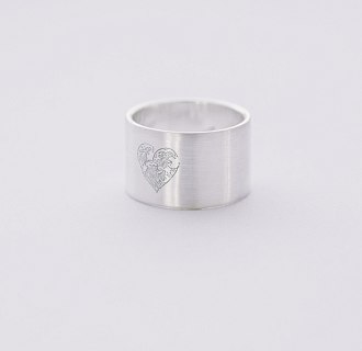 Серебряное кольцо с гравировкой "Волны любви" 112143л №2
