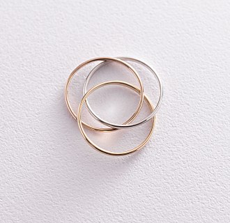 Кольцо из трех цветов золота к06703