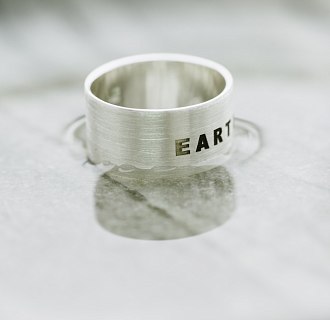 Серебряное кольцо с гравировкой "Earth" 112143earth №3