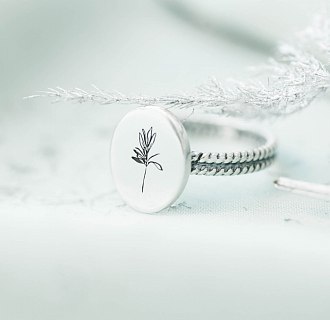 Серебряное кольцо с гравировкой "Цветочек" 112537ц №5