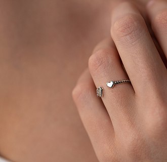 Серебряное кольцо "Сердечко" с фианитами 3886 №2