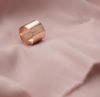 Золотое обручальное кольцо для гравировки обр00335