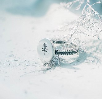 Серебряное кольцо с гравировкой "Цветочек" 112537ц №2