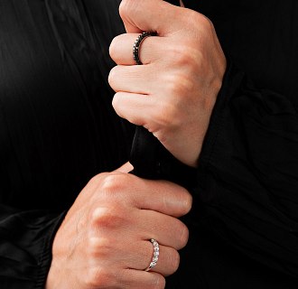 Золотое кольцо с черными бриллиантами кб0245sth №2