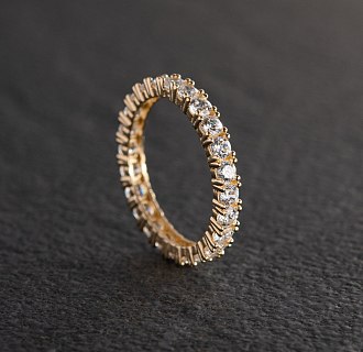 Кольцо с дорожкой камней в желтом золоте к07201 №5