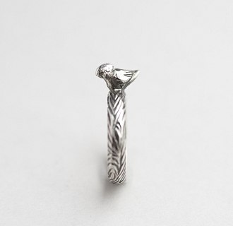 Кольцо Птичка в серебре (чернение) 112129 №3