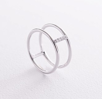Серебряное кольцо с фианитами 901-01008