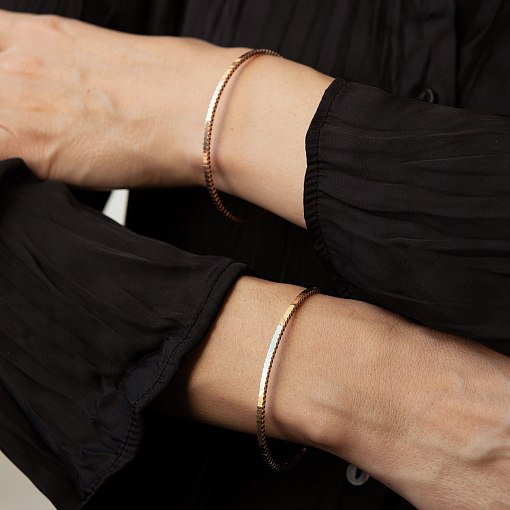 Жорсткий браслет 