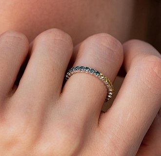 Золотое кольцо с дорожкой камней (синие и желтые бриллианты) кб0507di №4